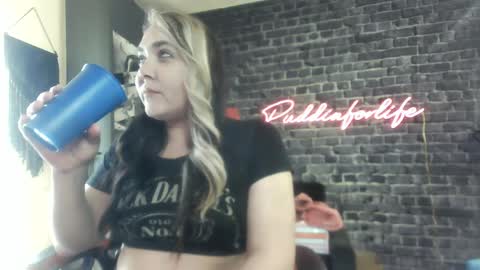 Krystle online show from April 2026 01:45:02 PM