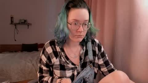 Alisa  lack of vitamin D  online show from November 2025 08:36:02 AM