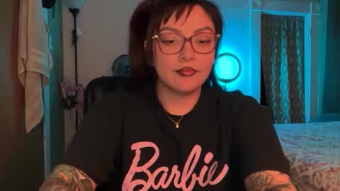 Pumpkin bunny online show from November 2025 01:49:01 AM