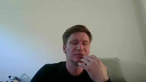 punkindrublic25 online show from May 2026 06:43:02 AM
