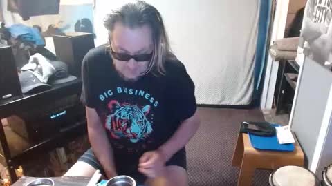 Snapshot of punkypapi chatting on April 2026 12:29:02 PM Jojo online show from April 2026 12:29:02 PM