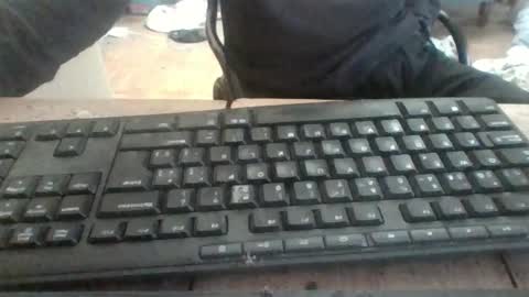 pup_y online show from November 2025 07:17:01 AM