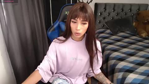 Cris online show from April 2026 05:52:01 PM