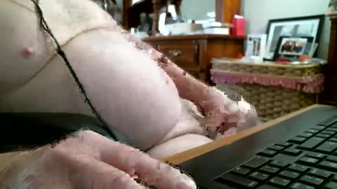 puppydog56 online show from November 2025 04:07:01 PM