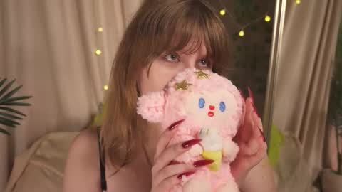 constant schedule Wednesday  Friday  Saturday  Sunday  The Rosemarie online show from October 2025 06:10:01 AM