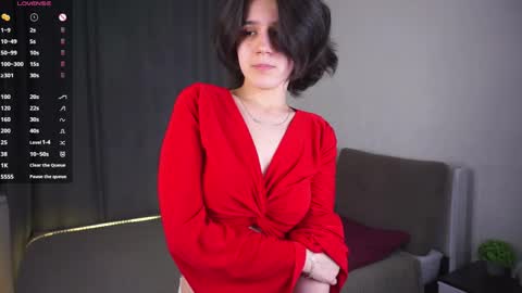 Ariana online show from April 2026 06:52:01 PM