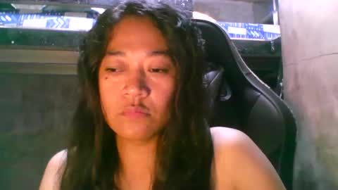 pure_sweetasian online show from October 2025 02:43:02 PM