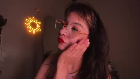 Snapshot of purple_opal chatting on April 2026 09:23:01 PM Vero online from Tuesday to Sunday online show from April 2026 09:23:01 PM