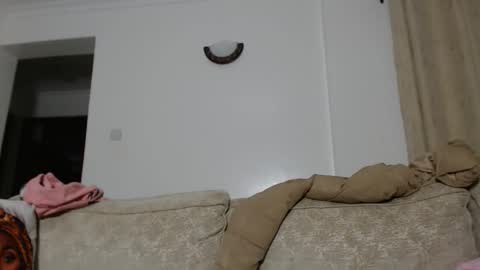 Sweetpie online show from November 2025 10:46:01 PM