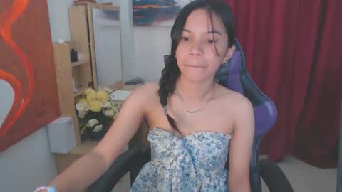 Snapshot of pussiswet_xx chatting on March 2026 04:06:01 AM jessy online show from March 2026 04:06:01 AM