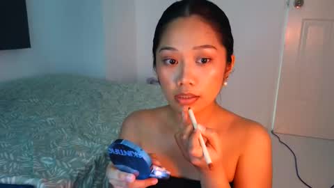 Marj33 online show from November 2025 04:23:02 AM