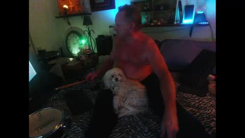 Snapshot of pussyeat2please chatting on December 2024 11:11:01 AM Rick online show from December 2024 11:11:01 AM