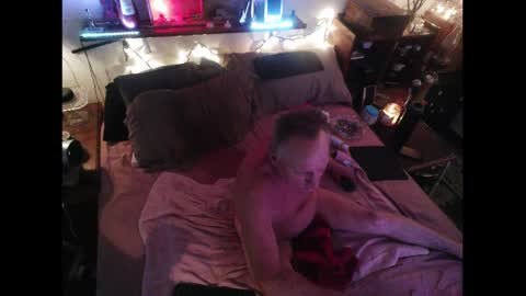 Snapshot of pussyeat2please chatting on February 2025 04:46:02 PM Rick online show from February 2025 04:46:02 PM