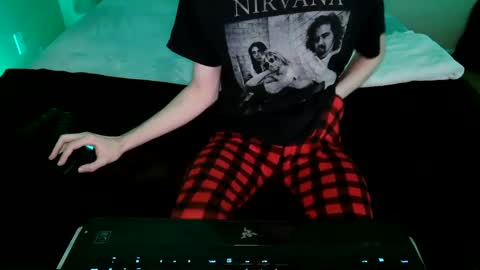 pussylover2182 online show from December 2024 07:27:01 AM