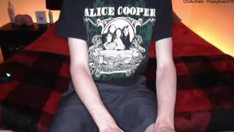 pussylover2182 online show from September 2025 03:29:01 AM