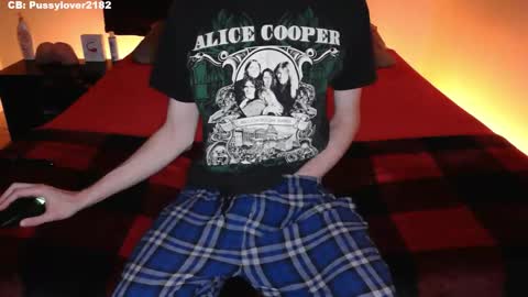 pussylover2182 online show from October 2025 03:10:01 AM