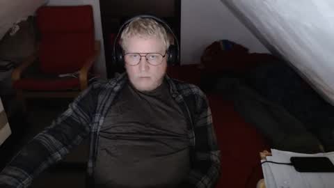 Snapshot of pussylovercb chatting on October 2025 09:10:01 AM pussylovercb online show from October 2025 09:10:01 AM