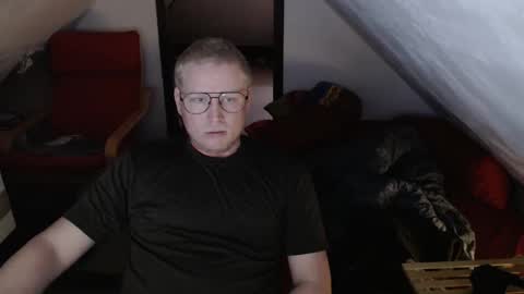 Snapshot of pussylovercb chatting on November 2025 08:24:01 AM pussylovercb online show from November 2025 08:24:01 AM