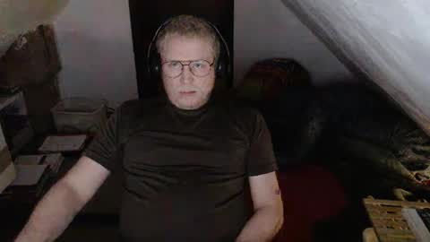 pussylovercb online show from February 2026 08:58:01 PM