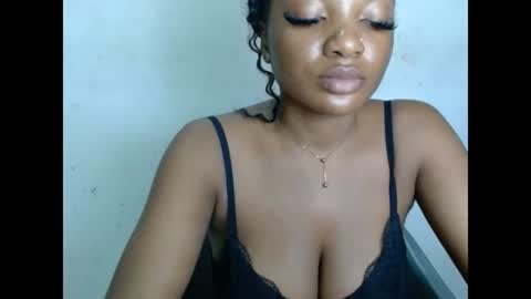 Snapshot of pussyxwetx chatting on June 2026 02:53:01 AM pussyxwetx online show from June 2026 02:53:01 AM