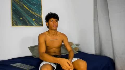 Snapshot of pyke_cum chatting on February 2025 02:48:02 AM pyke_cum online show from February 2025 02:48:02 AM