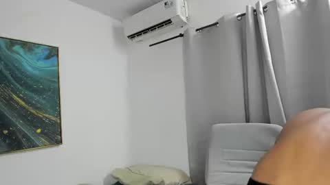 Snapshot of pyke_cum chatting on March 2025 11:49:01 PM pyke_cum online show from March 2025 11:49:01 PM