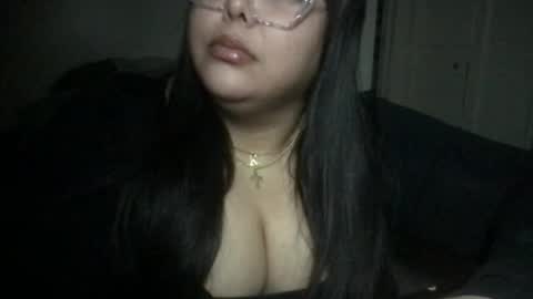 Snapshot of pytbbw chatting on December 2024 03:24:01 AM Prettypink Tinyhole online show from December 2024 03:24:01 AM