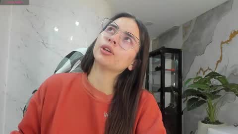 Qetsyah online show from February 2026 04:03:02 PM