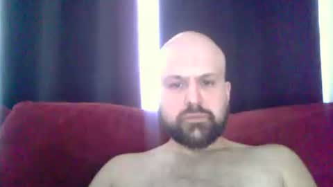 quebecboy233 online show from February 2026 06:06:01 PM