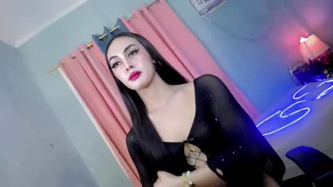 Snapshot of queen_danaya chatting on July 2026 04:19:01 AM queen_danaya online show from July 2026 04:19:01 AM