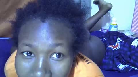 queen_jazmine online show from February 2026 06:45:02 AM