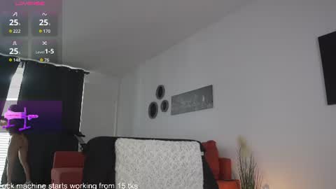 Snapshot of queen_leylla chatting on July 2026 05:56:02 AM queen_leylla online show from July 2026 05:56:02 AM