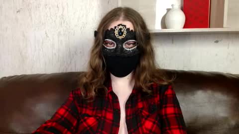 Nora online show from May 2026 10:26:02 PM