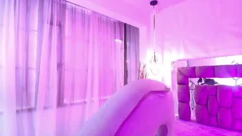 Snapshot of queen_perla_ chatting on July 2026 12:23:01 PM online show from July 2026 12:23:01 PM