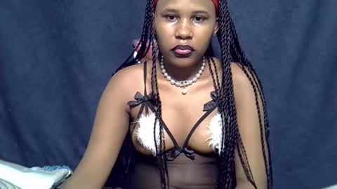 queen_polite online show from January 2026 07:41:02 PM