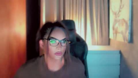 Snapshot of queenarthalia chatting on March 2026 08:40:01 AM ARTHA online show from March 2026 08:40:01 AM
