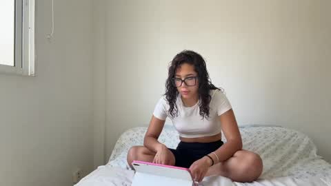 Snapshot of queenataly chatting on May 2026 03:08:01 PM Nataly online show from May 2026 03:08:01 PM