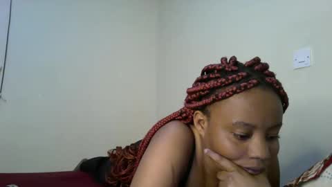 queen online show from December 2025 07:11:02 PM