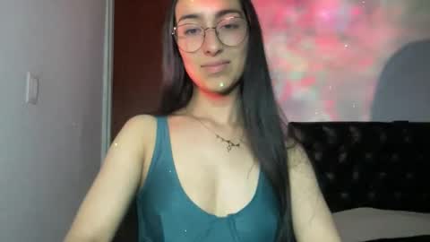 Snapshot of queenbyte_18 chatting on May 2026 04:31:01 AM queenbyte_18 online show from May 2026 04:31:01 AM
