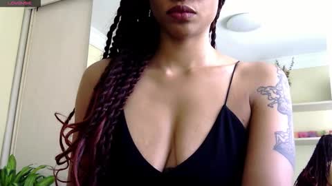 Snapshot of queendom_ing chatting on May 2026 11:29:02 AM Sweet Goddess online show from May 2026 11:29:02 AM