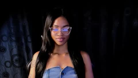 Snapshot of queendom_ing chatting on June 2026 07:03:02 AM Sweet Goddess online show from June 2026 07:03:02 AM