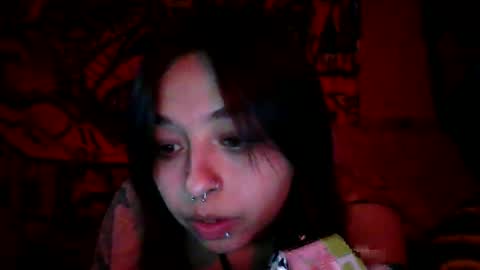Snapshot of queenmarcy666 chatting on December 2024 06:59:01 AM Marceline VQueen online show from December 2024 06:59:01 AM