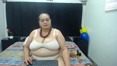 VickyBoobss online show from December 2025 07:42:02 PM
