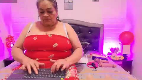 Snapshot of queenmature chatting on July 2026 07:46:01 PM VickyBoobss online show from July 2026 07:46:01 PM