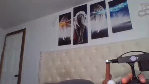 Snapshot of queenmayhem__ chatting on October 2025 02:33:01 AM queenmayhem online show from October 2025 02:33:01 AM