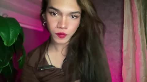 QUEEN online show from March 2026 11:55:02 PM