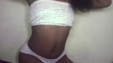 queennaya online show from July 2026 06:54:02 PM