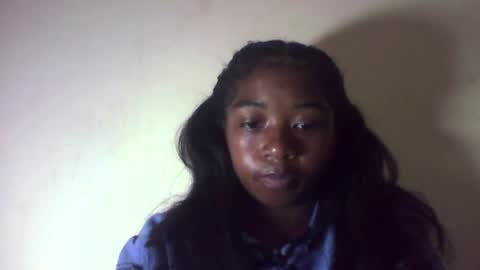 queennaya online show from July 2026 08:40:02 PM