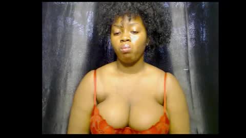 Zoey online show from November 2025 11:54:01 AM