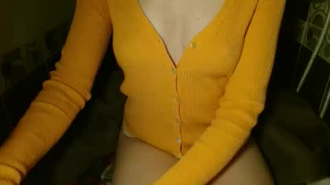 Snapshot of queenoftenderness chatting on February 2026 07:55:02 PM queenoftenderness online show from February 2026 07:55:02 PM